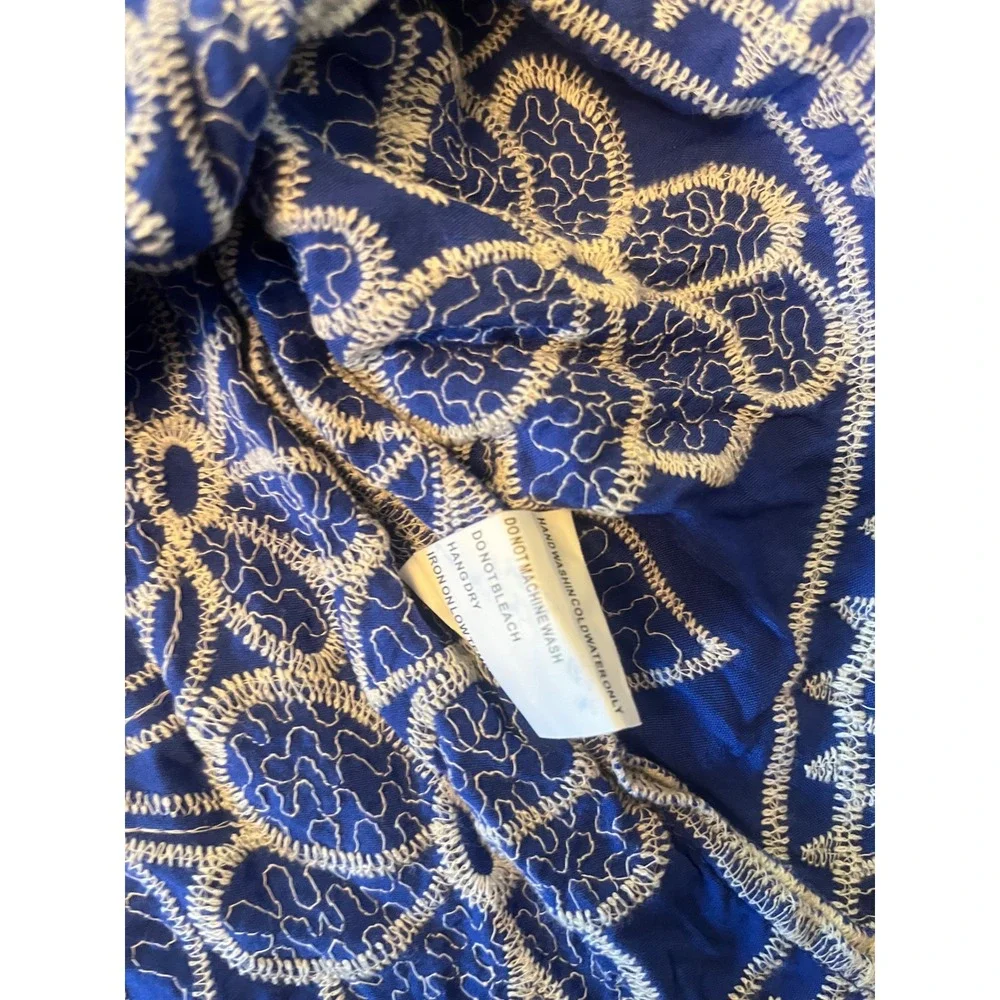 Solitaire Blue White Floral Embroidered Puff Sleeve Blouse Top Medium b1